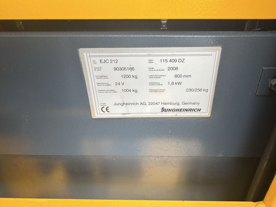 Paleciak elektryczny Jungheinrich Ejc 400 cm 1200 kg wózek Ejc 212