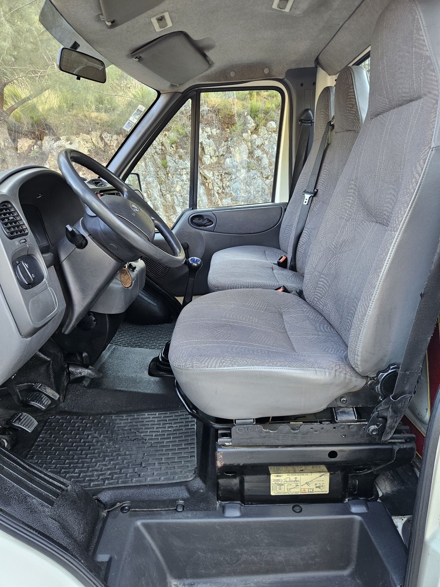 Ford transit 125 cv poucos kms