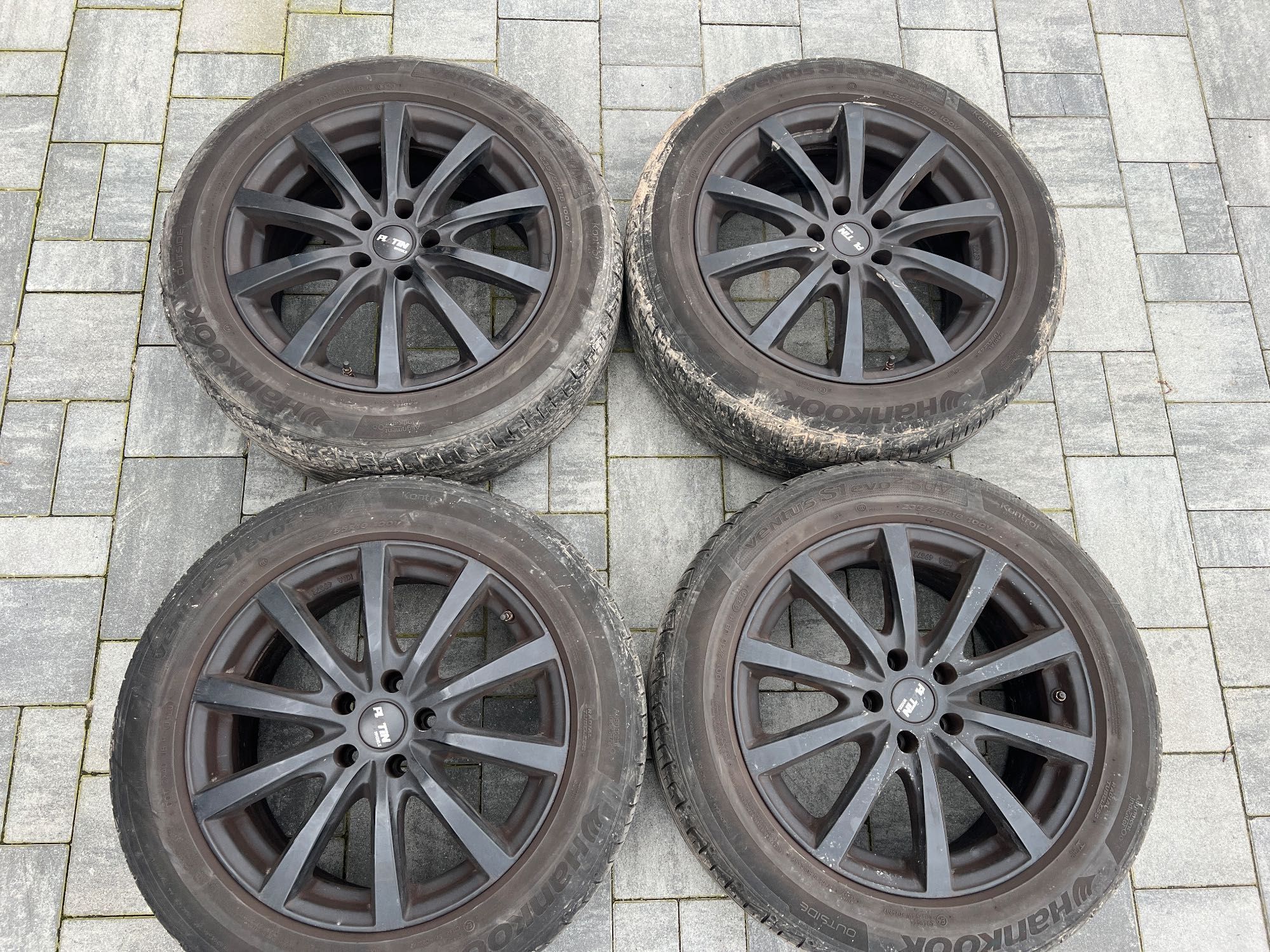 Koła Alufelgi Kia Sportage 5x114,3 235/55/R18 Hankook 6mm