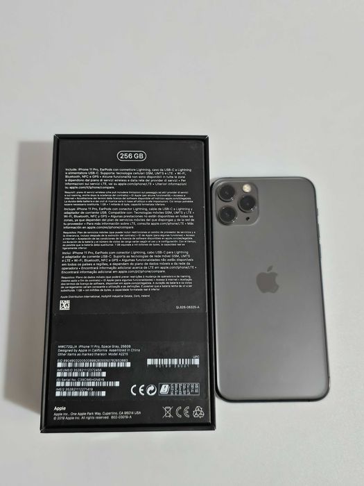 Iphone 11Pro 256gb. 77% Bateria.  Tudo de origem. Excelente