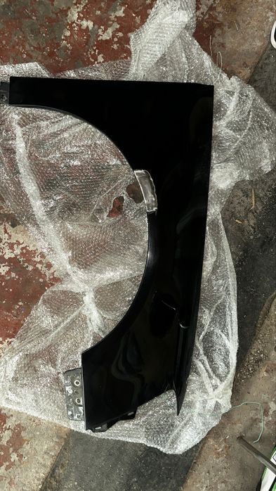 Крило Volkswagen Passat b6 правое ОРИГИНАЛ