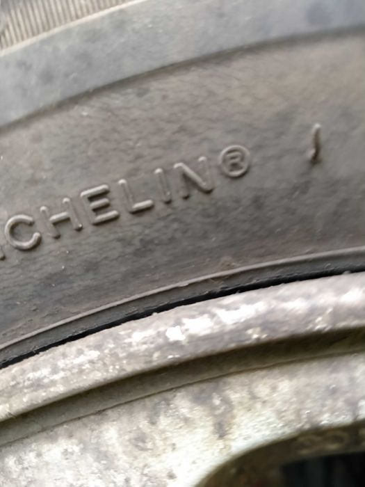 Felgi z oponami zimowymi Michelin 195/ 65  R15