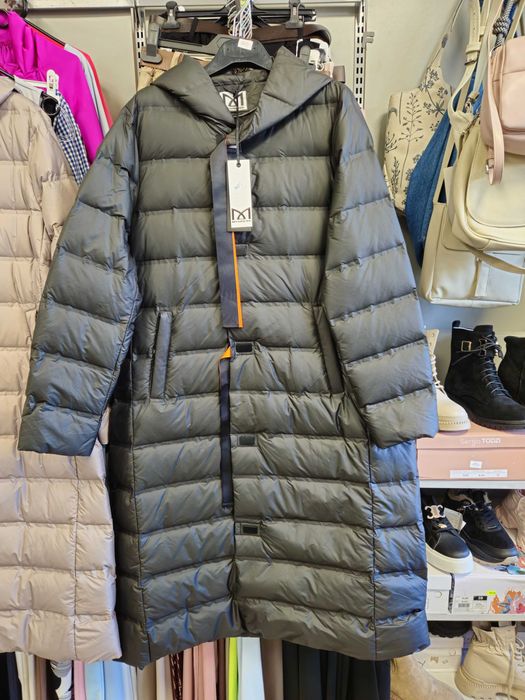 Długa kurtka płaszcz czarny 2XL Mydress Italy lekki puch !!!