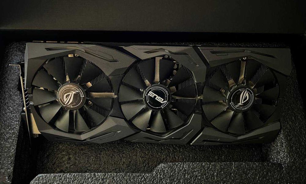 Видеокарта Asus Rog Strix GTX 1080Ti, 11gb