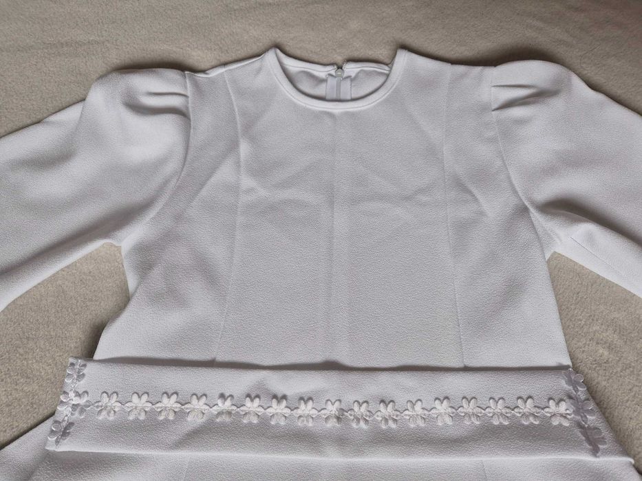 Alba komunijna dla dziewczynki