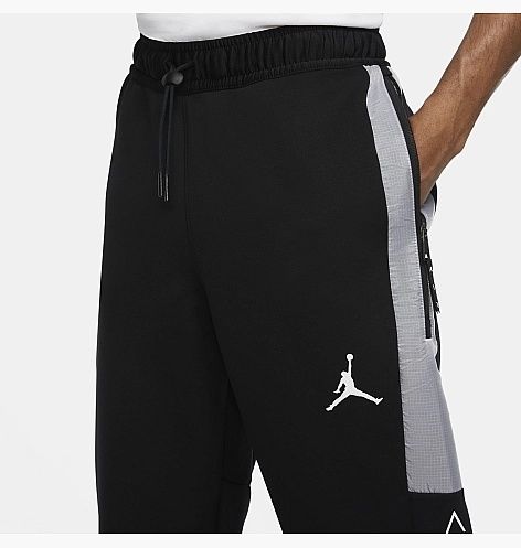 Штаны Nike Jordan Air Jumpman Pants М CK6462-010