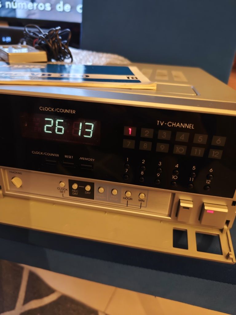 leitor Betamax Grundig VB 140