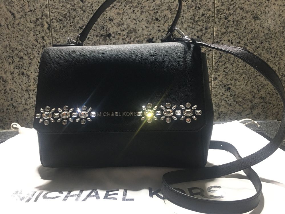 Michael Kors saffiano preta com cristais nova