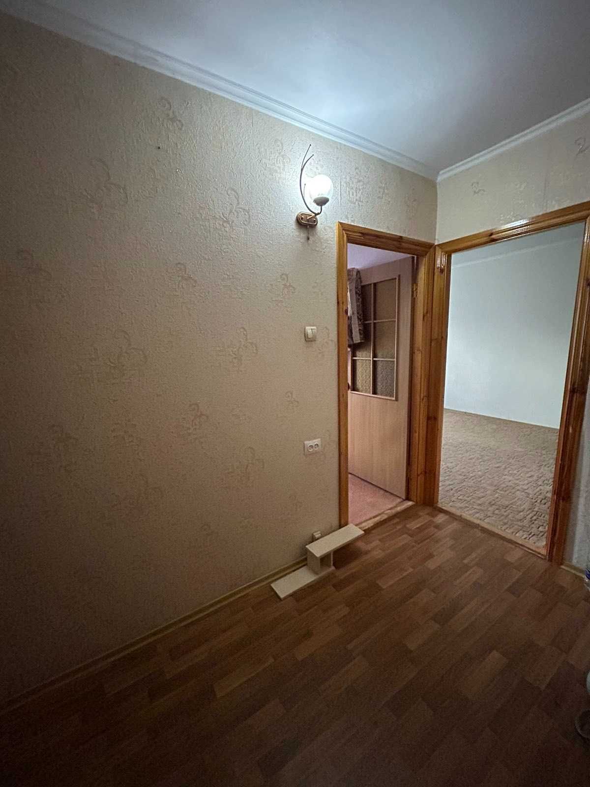 2-кімнатна квартира з АВТОНОМКОЮ по вул. Б.Тена