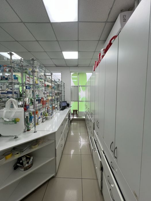 Оренда комерційного приміщення 56 кв.м на Корбутівці