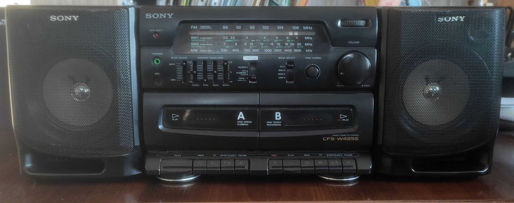 Продам Sony CFS-W435S