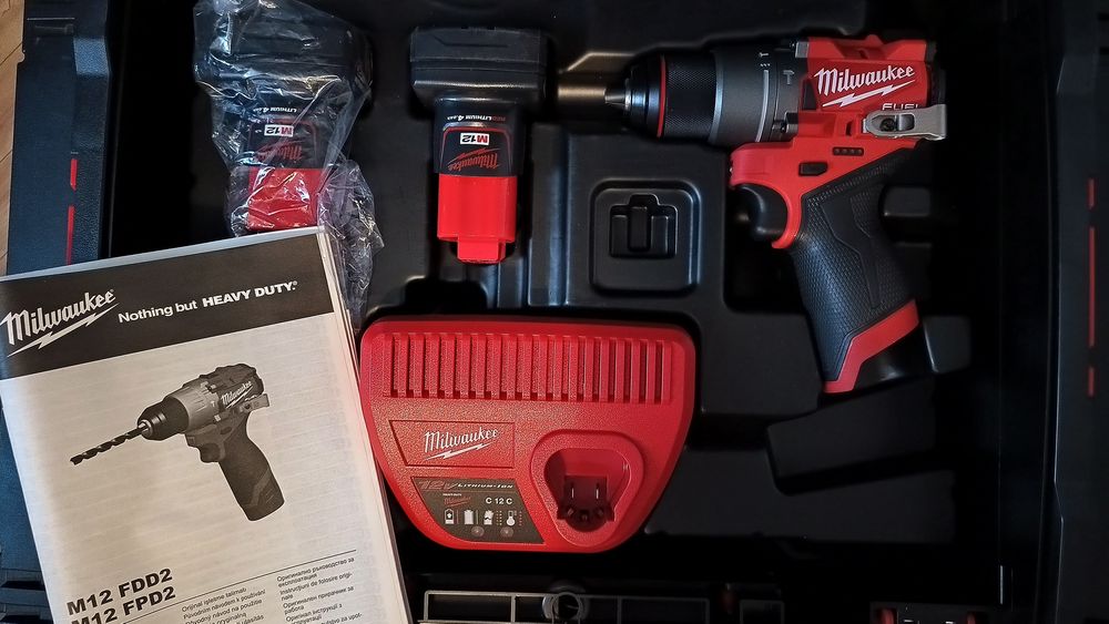 milwaukee m12 fpd2 zestaw wkrętarka_ładowarka_baterie+M12 fiwf12