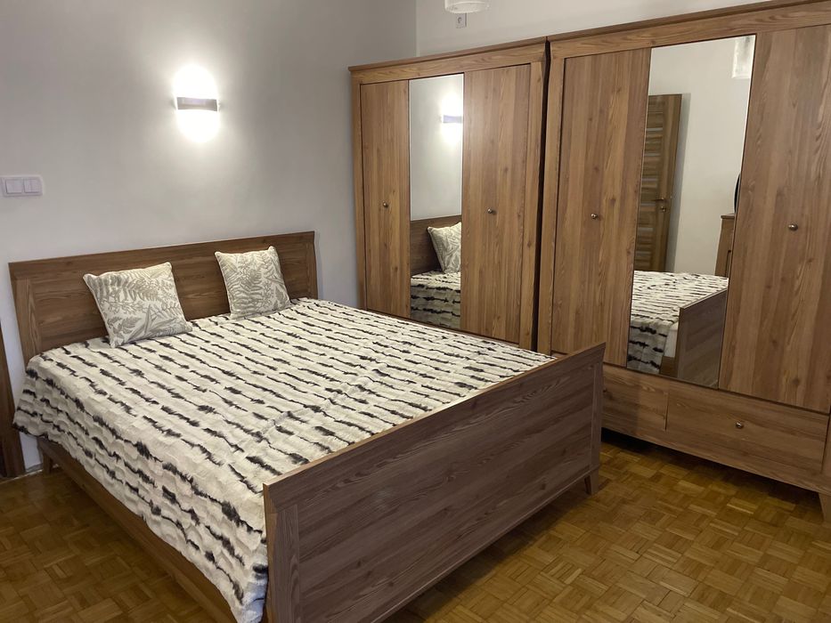 Zestaw mebli sypialnianych – wygoda, funkcjonalność i styl !