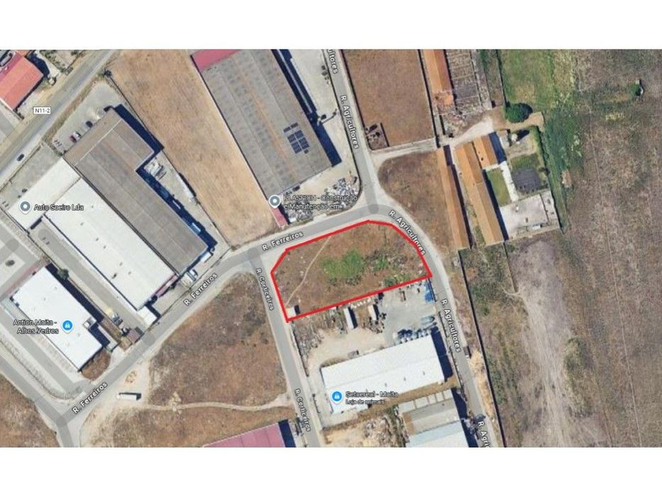 Moita - Quinta Dos Machados - Lote Industrial C/ 2.725M2