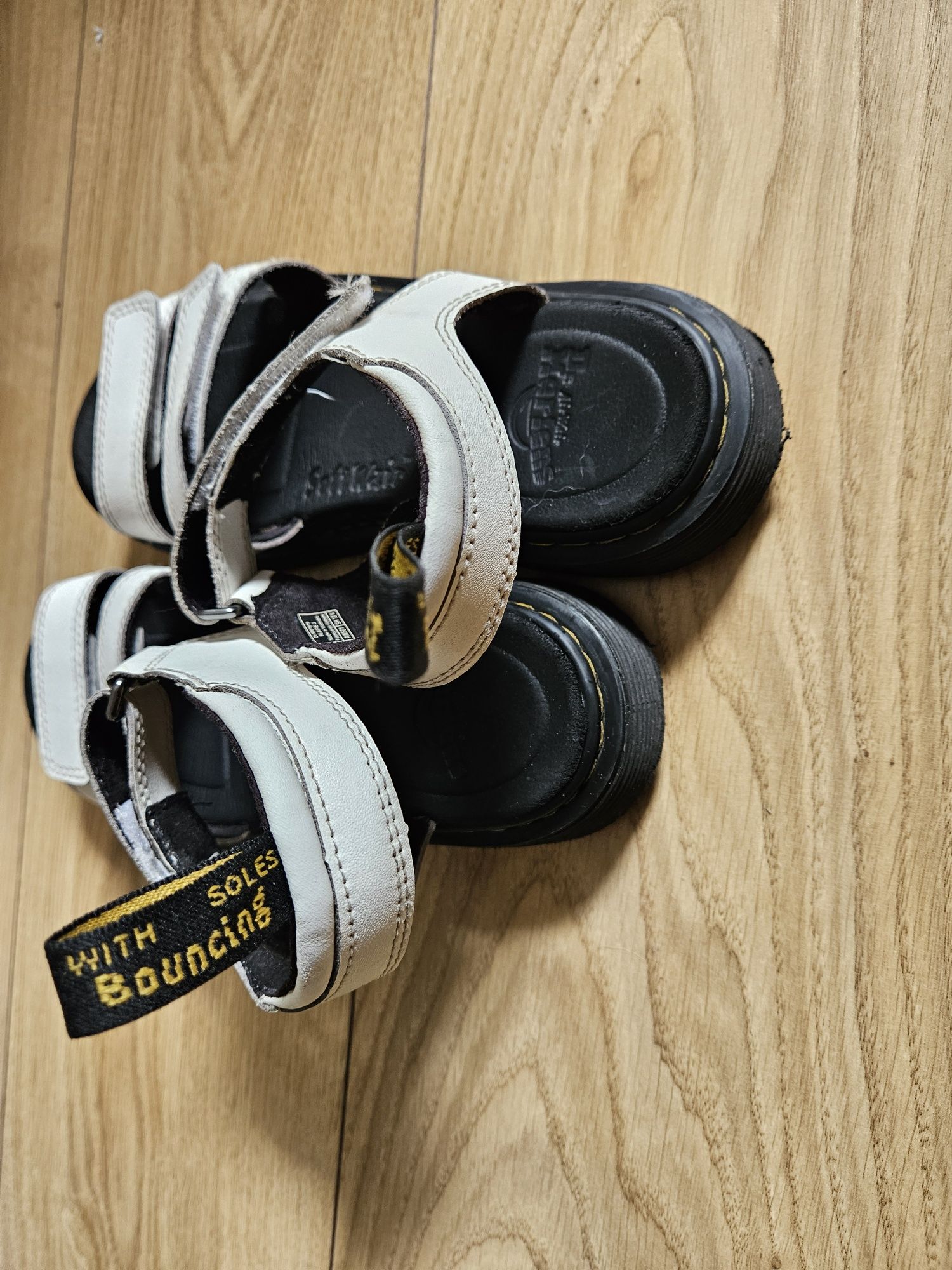 Sandały dr martens 36 skóra naturalna