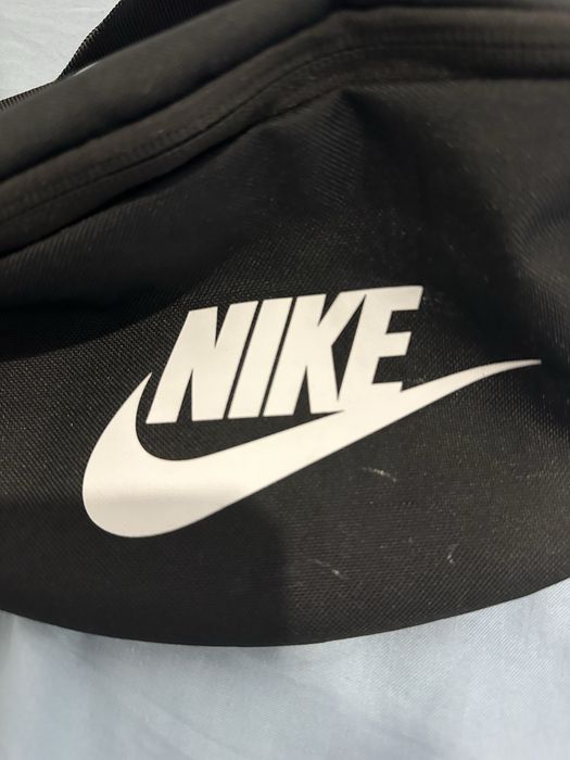 Bolsa poochete Nike nova