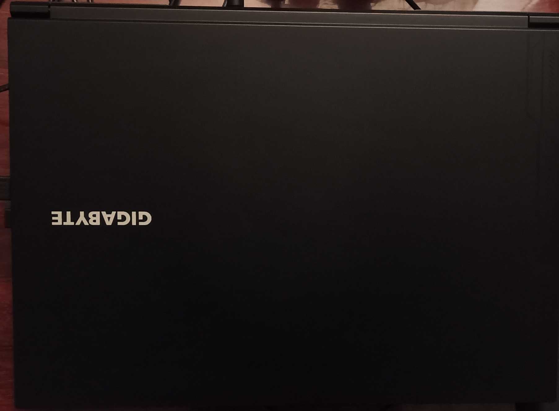Ноутбук GigaByte G6 KF