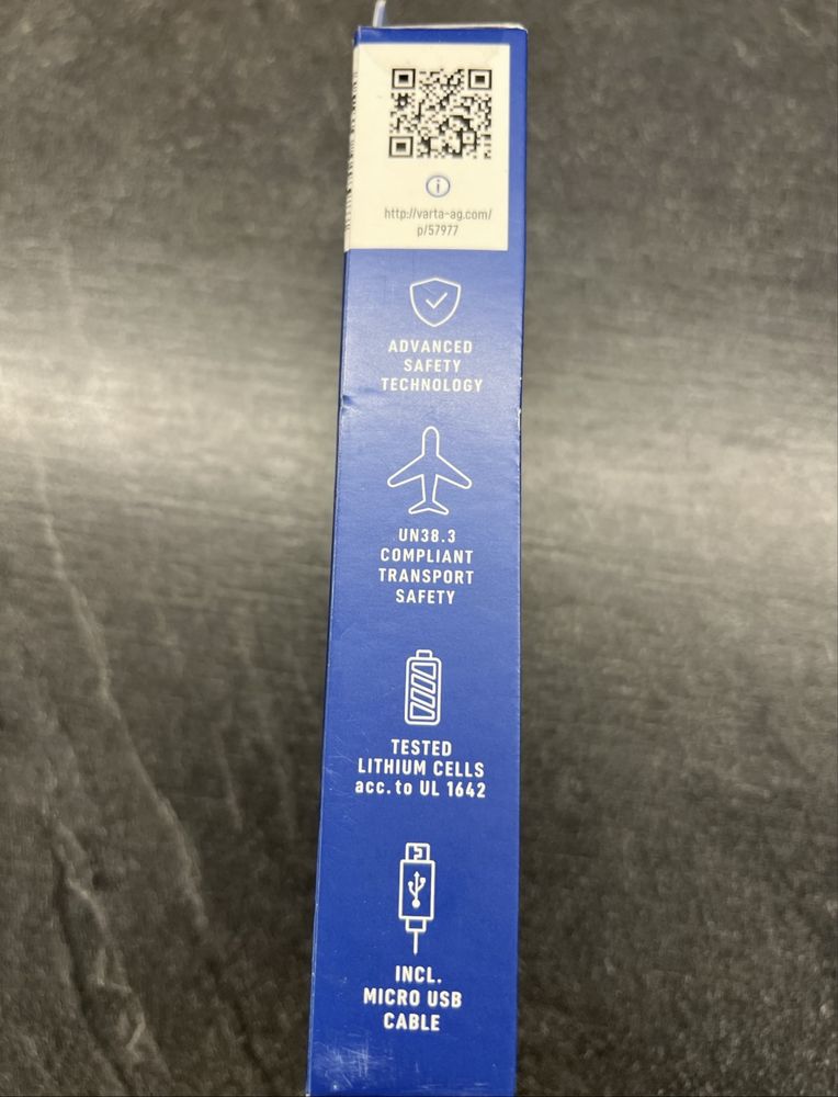 Повербанк Varta 15000 mah tape 57977