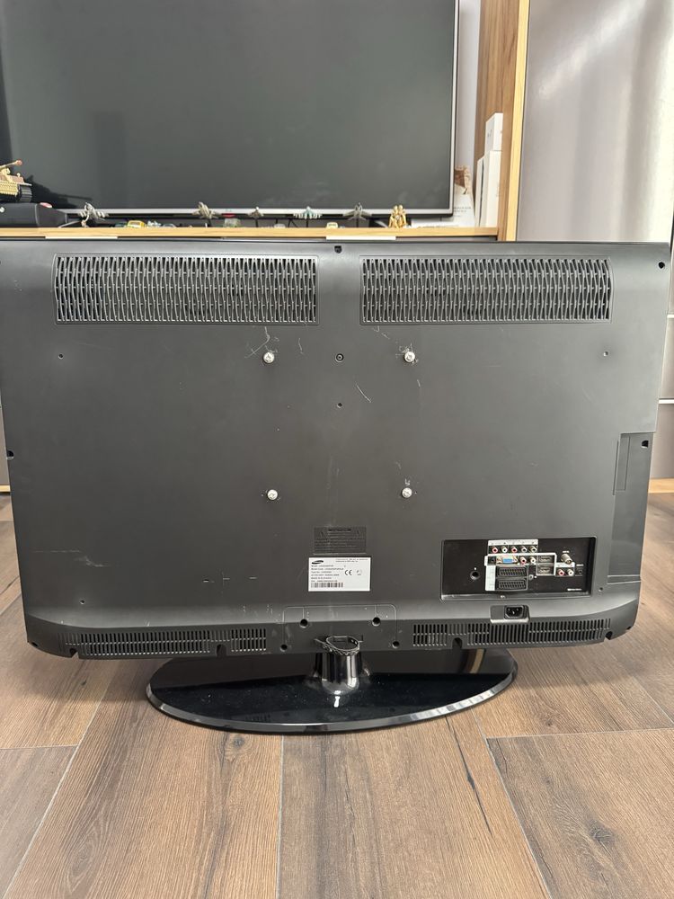 телевізор SAMSUNG LE40A552P3RXUA