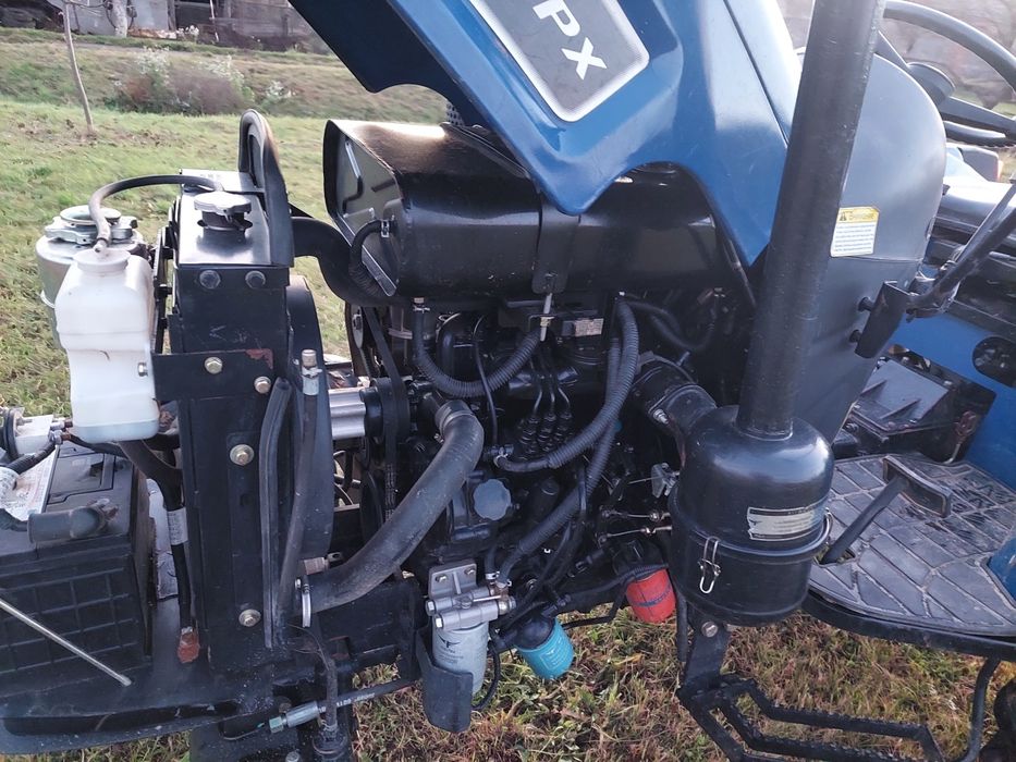 Трактор ДТЗ5244НРХ