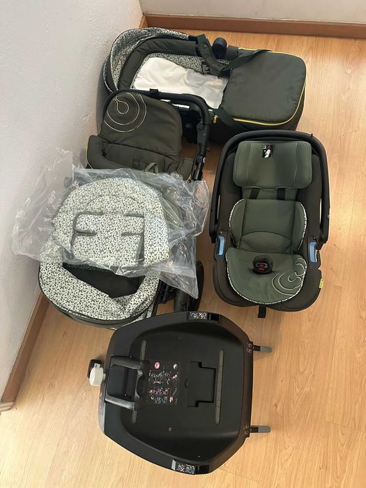 Conjunto Cadeira, Ovo e Berço Concord + Isofix