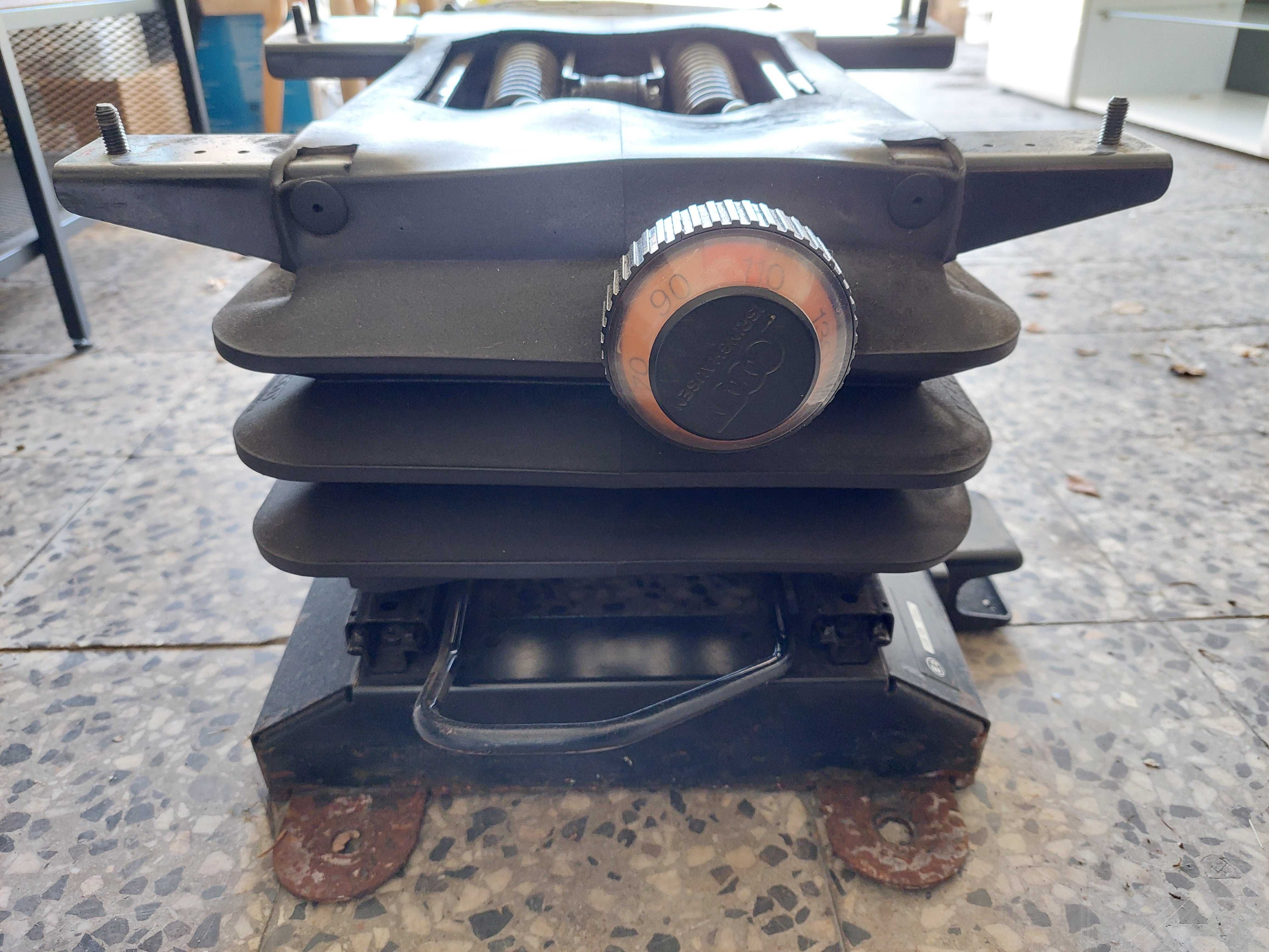 Podstawa pneumatyczna fotela bujana Renault Mascott Master Opel Movano