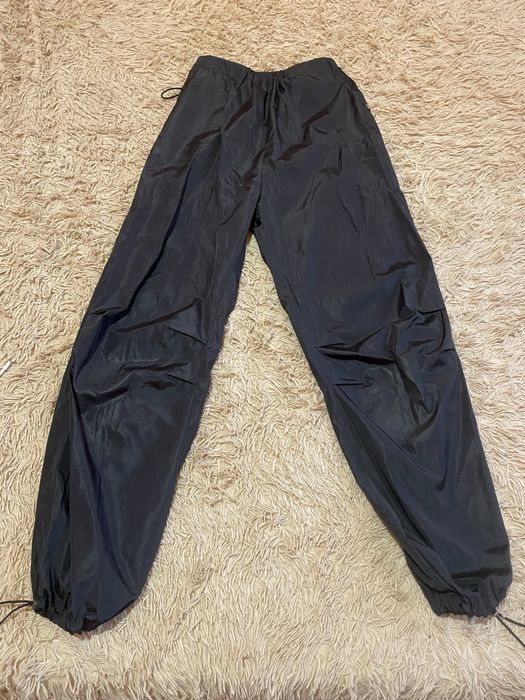 Черные штаны карго