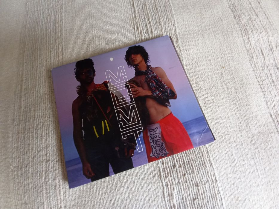 Cd dos MGMT em perfeito estado