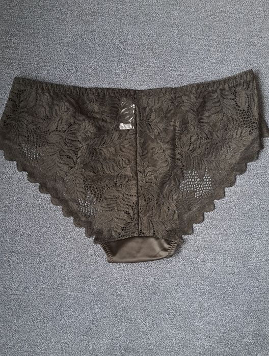 Majtki damskie koronkowe