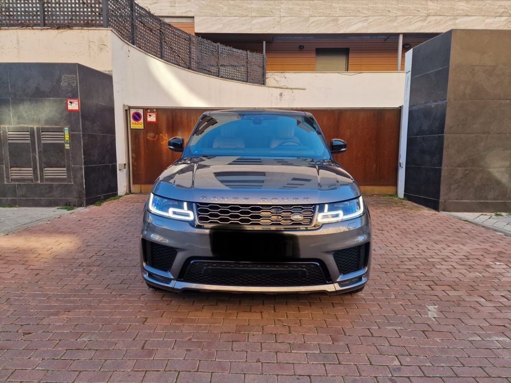 Range Rover P440e Hybrid Dynamic