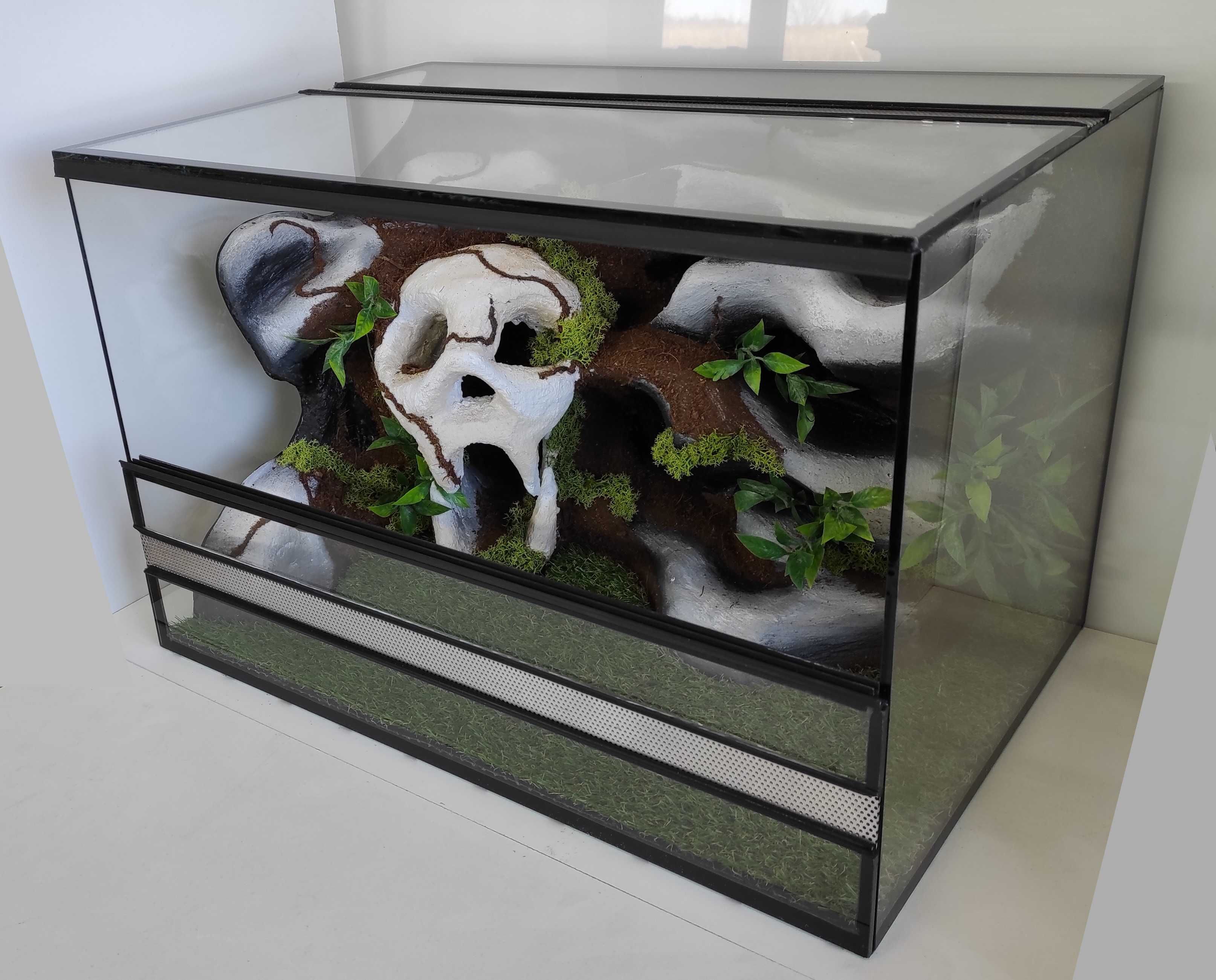 Terrarium dla gekona lamparciego z czaszką, TW10Cz, AquaWaves