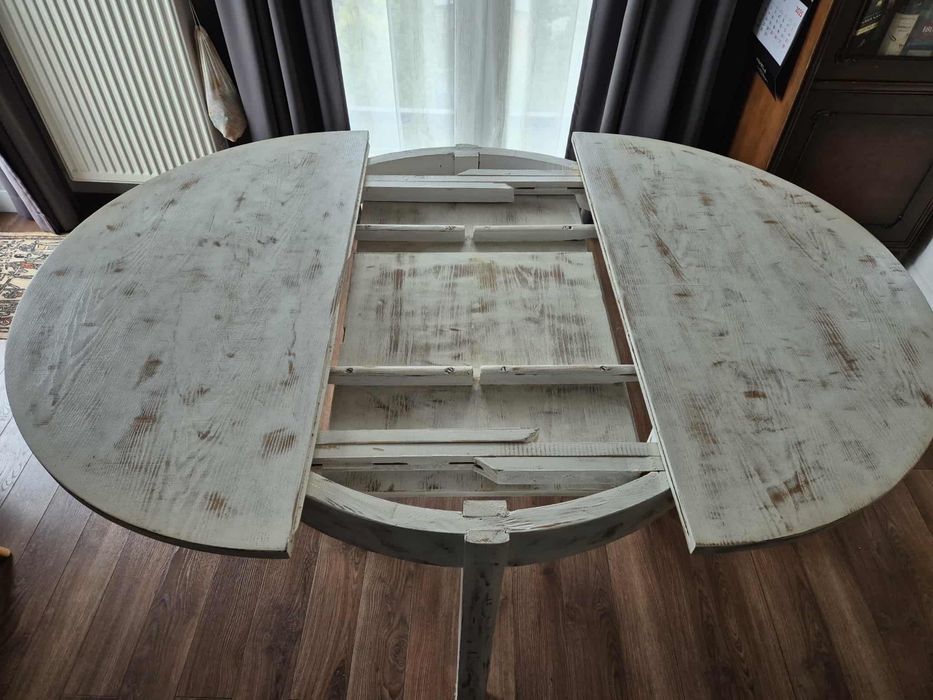 Stól okrągły drewniany