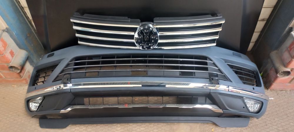 Volkswagen Touareg 2015 Бампер передний фольксваген туарег 2015