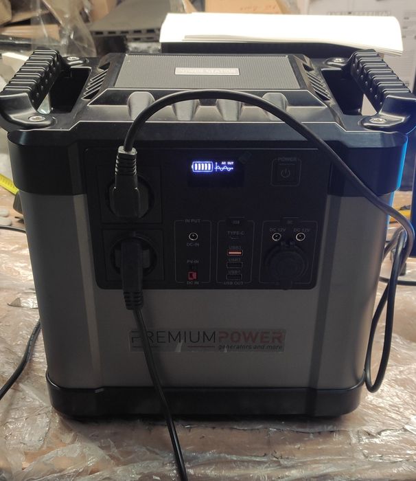 Зарядна станція Premium Power 2000 Вт (PB2000N)