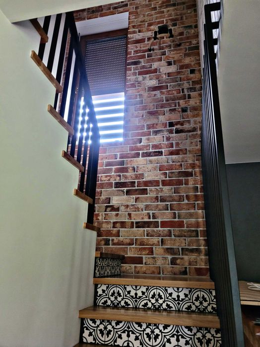 Płytki ponad stuletnie ze starej cegły, płytki ceglane, ceglana ściana