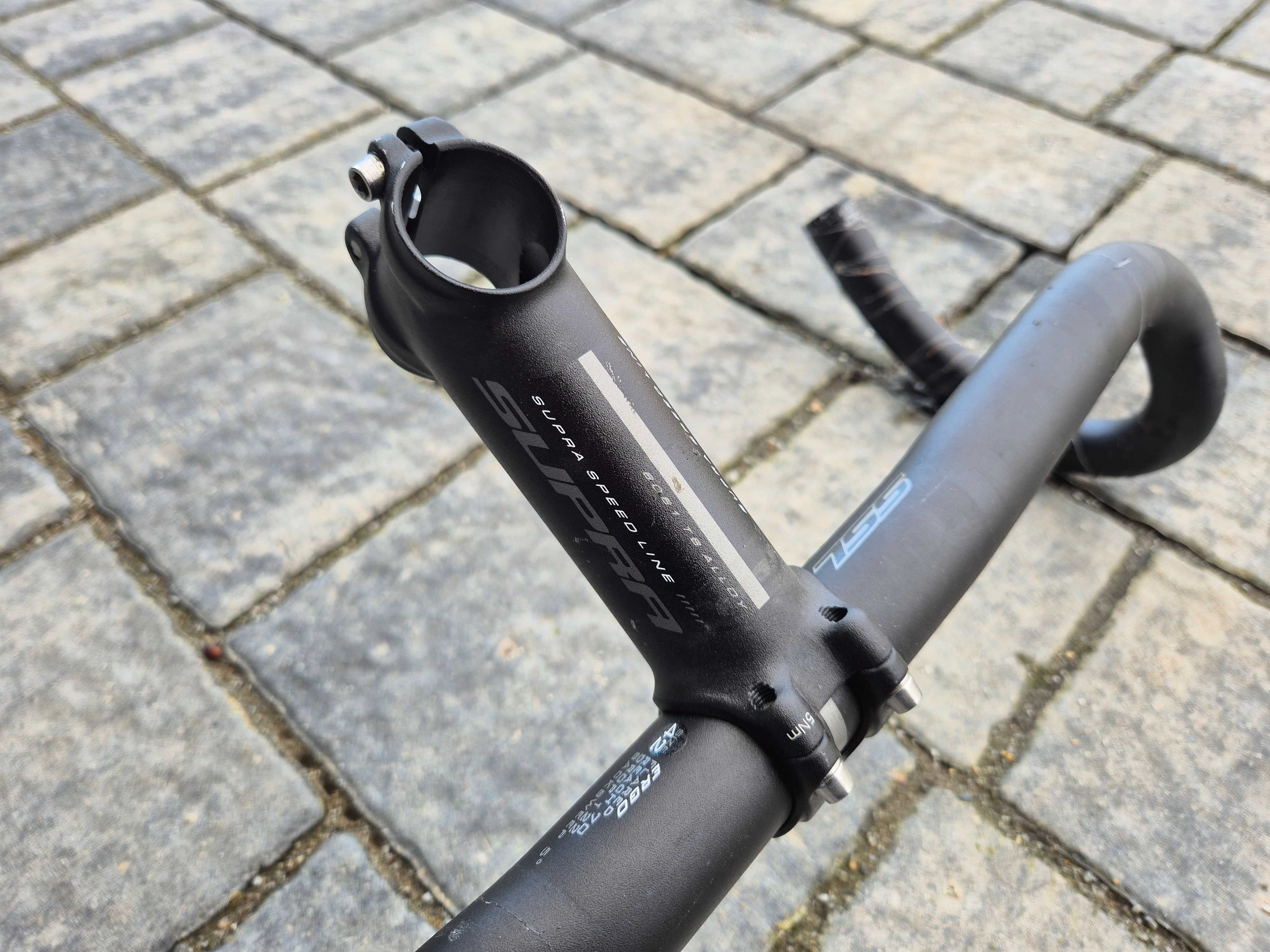 Kokpit Supra Speed Line Ergo 42 cm (z mostkiem)