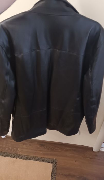 Шкіряна куртка розмір XL