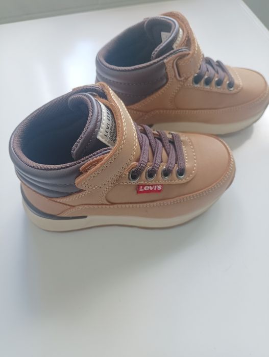 Botas de criança Levi's tamanho 24