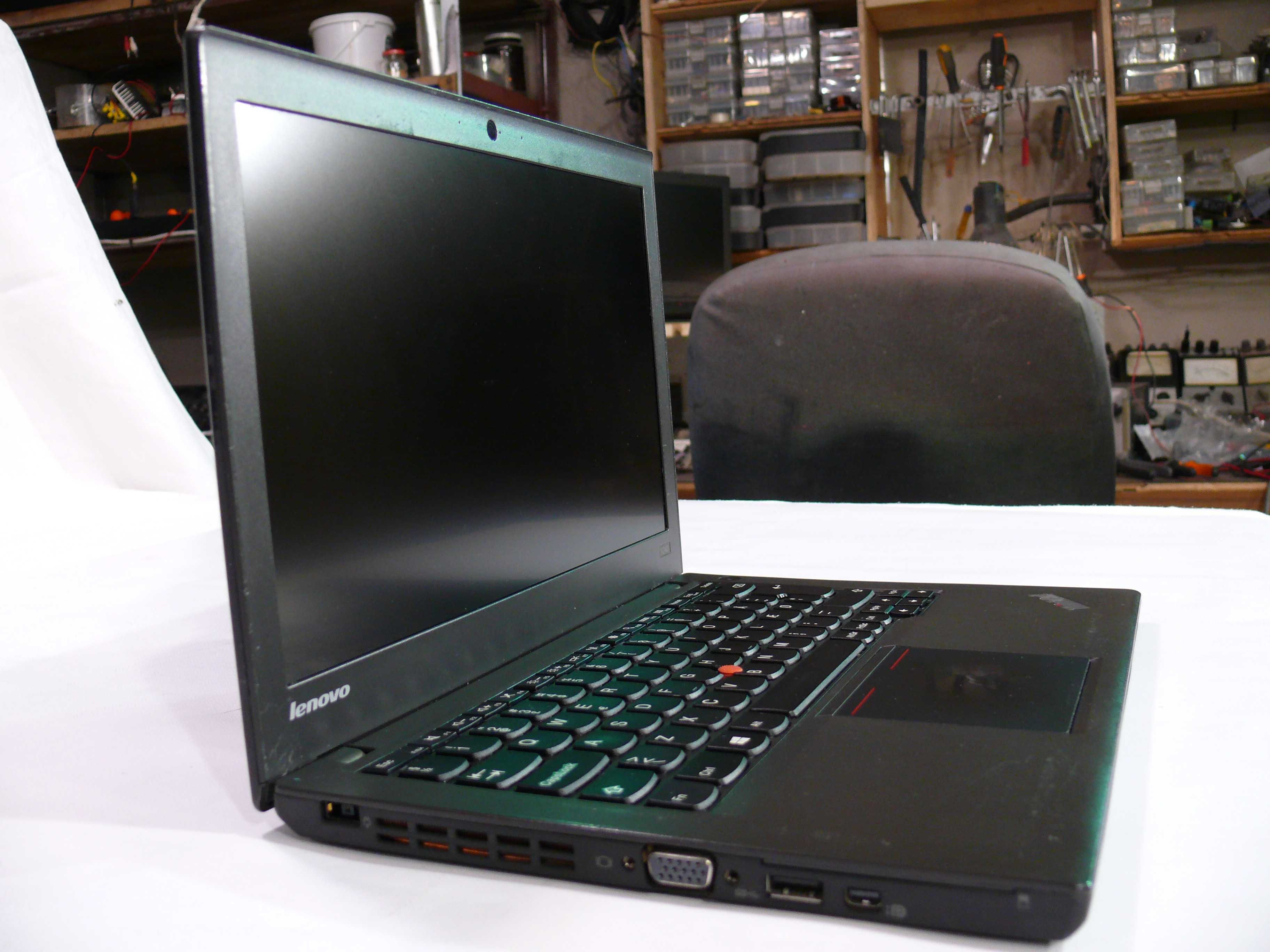 Lenovo X240, dysk SSD, RAM 8GB, Core i3, matr. 1366x768.