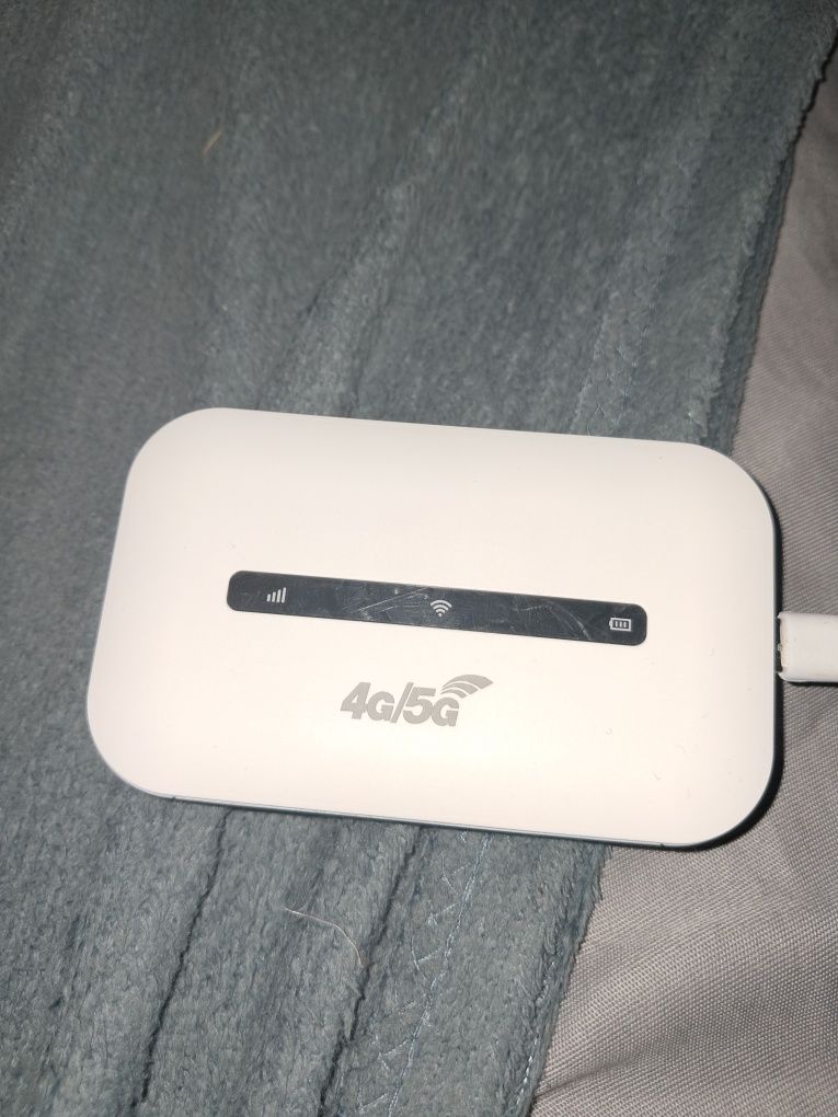 Sprzedam router uszkodzony