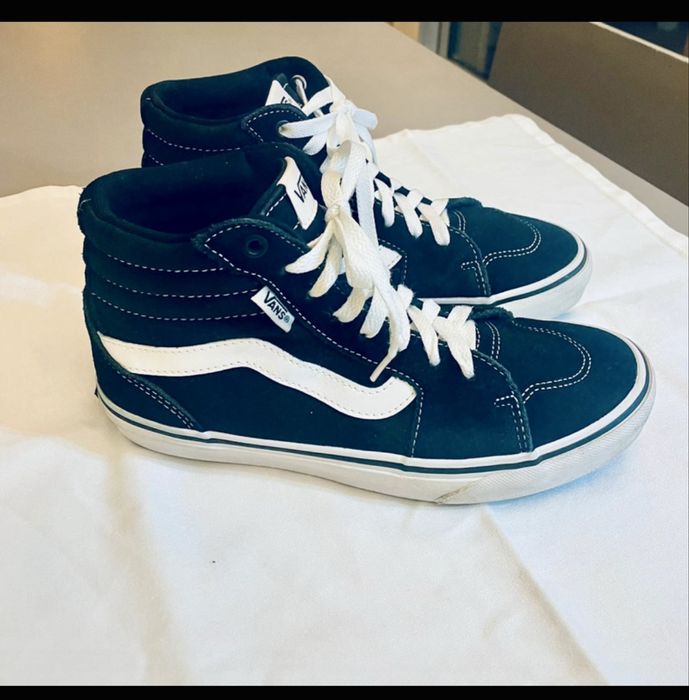 Sapatilhas Altas Vans “Off the Wall” NR. 38. Excelente estado, sem uso