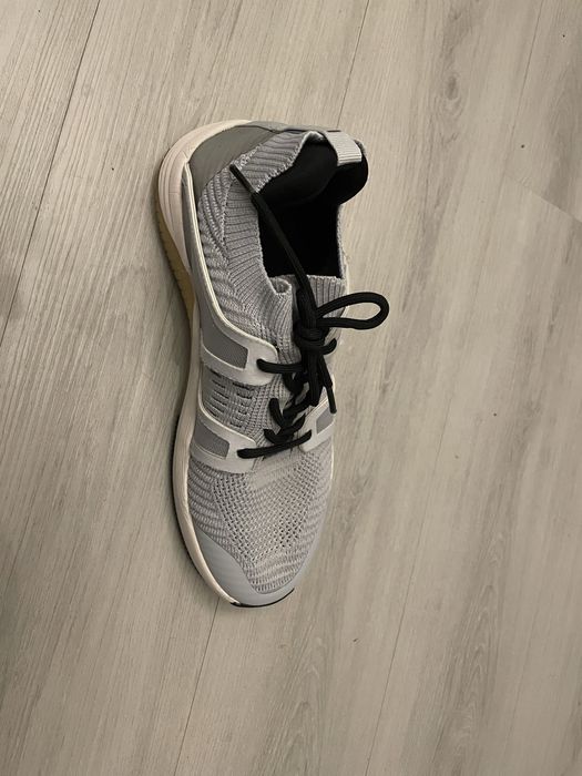 Sapatilhas azuis Oysho