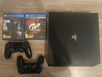 PS4 pro 1 TB + 2 джойстики