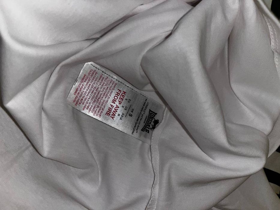 Оригінальна Футболка Lonsdale