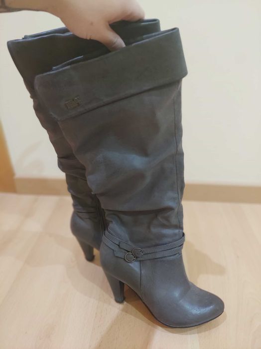 Botas mulher cano alto