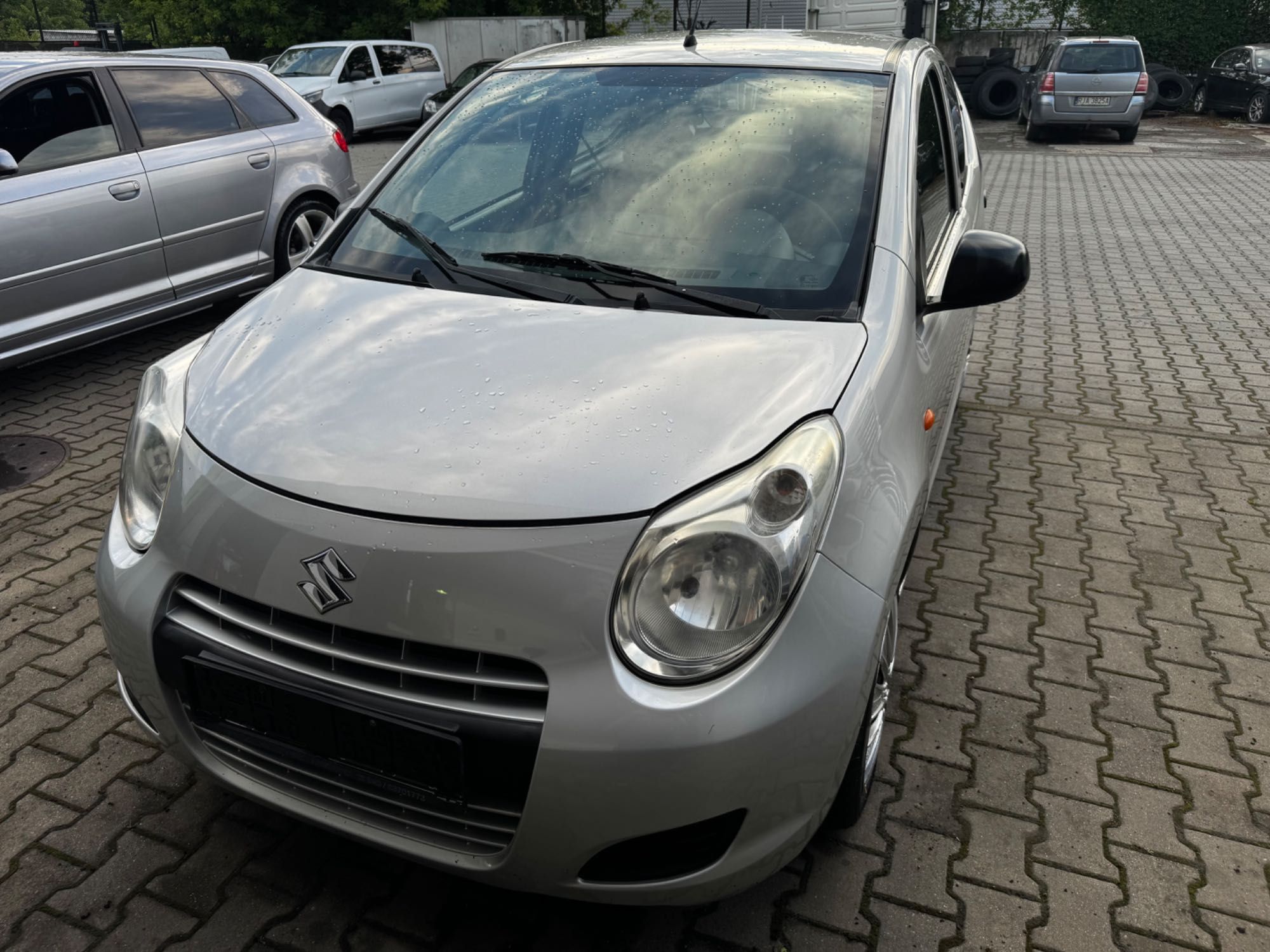 Suzuki alto 1,0i