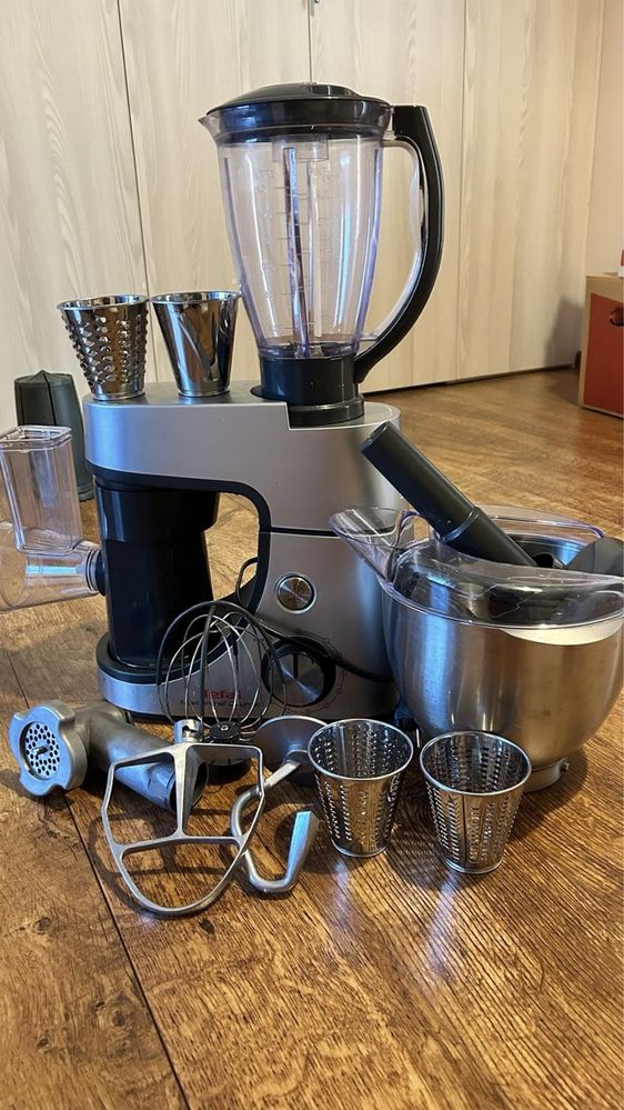 Кухоний комбайн Tefal QB516G38