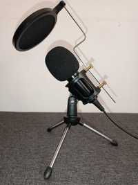 Mikrofon średnich rozmiarów