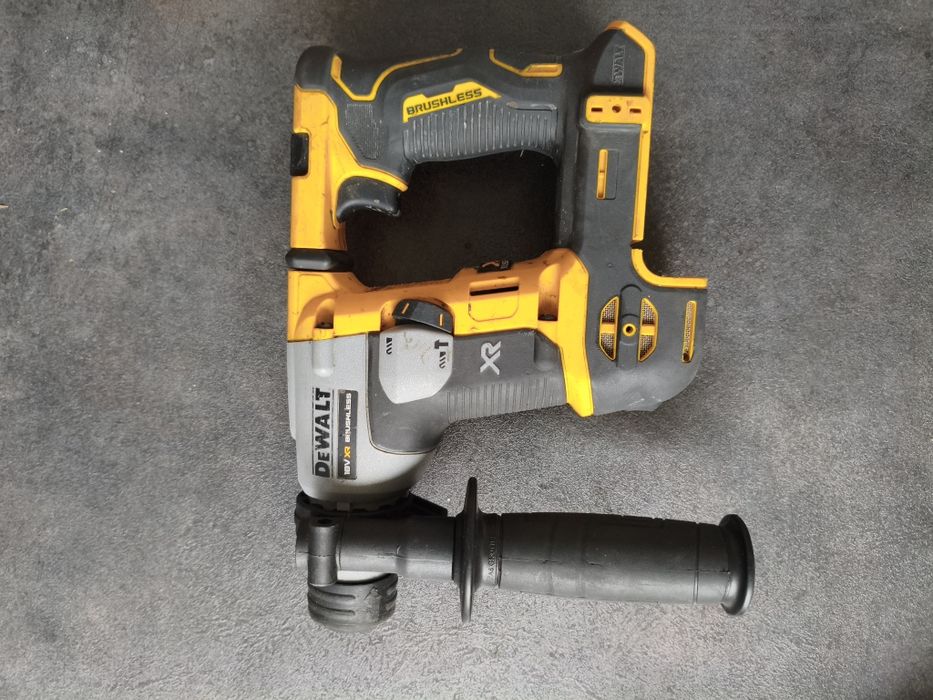 Młotowiertarka DeWalt DCH172 23rok produkcji
