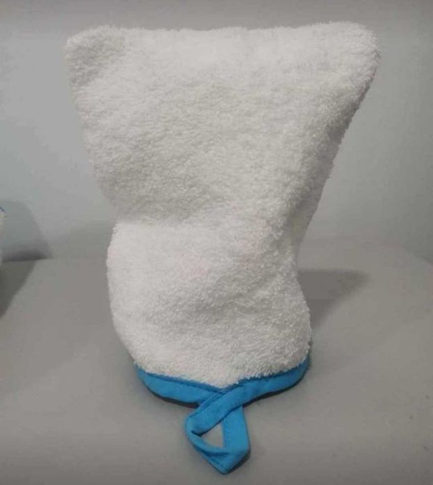 *Conjunto de Banho/ Bebé*
Personalizado com o nome:
     * Salvador*